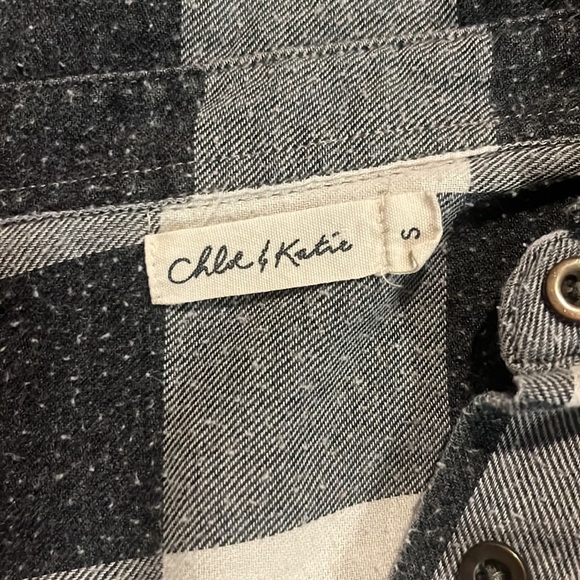 Cropped flannel - Picture 2 of 2